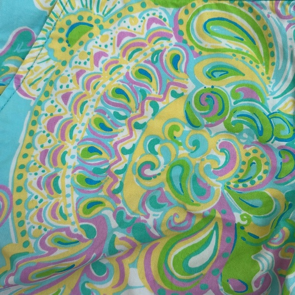 Lilly pulitzer buttercup shorts size 6 - Picture 2 of 4